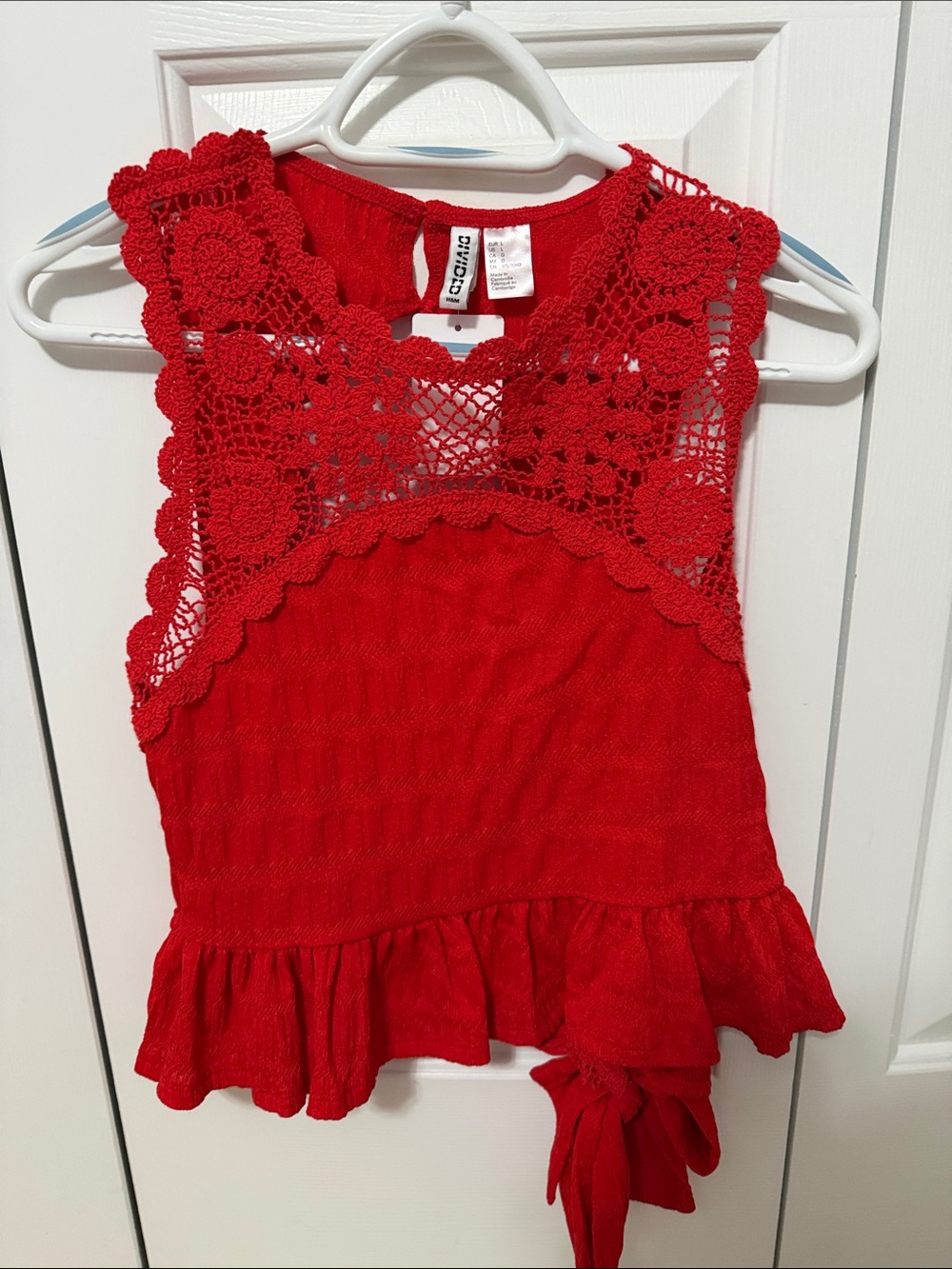 Divided from H&M Cropped Tank